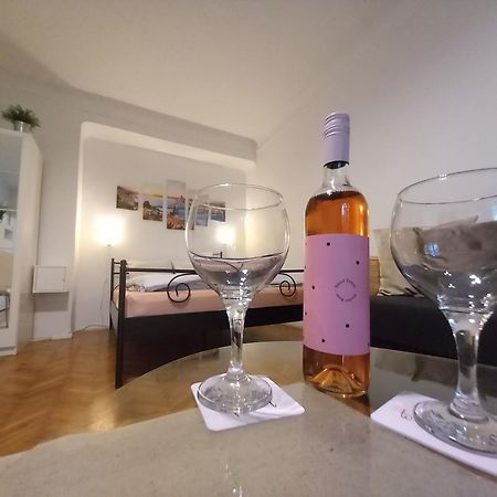 Budapest A+ Apartment Luaran gambar